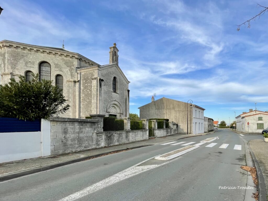 Le Temple Protestant Le Temple Protestant